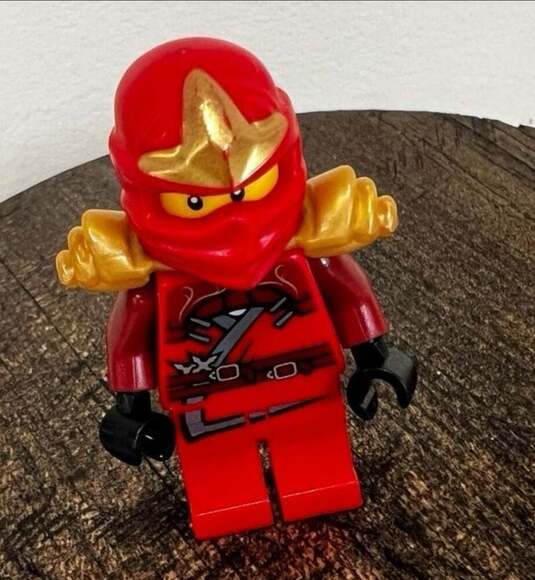 LEGO Ninjago Kai ZX Red Minifigure (njo032) from 9441 - Picture 2 of 2